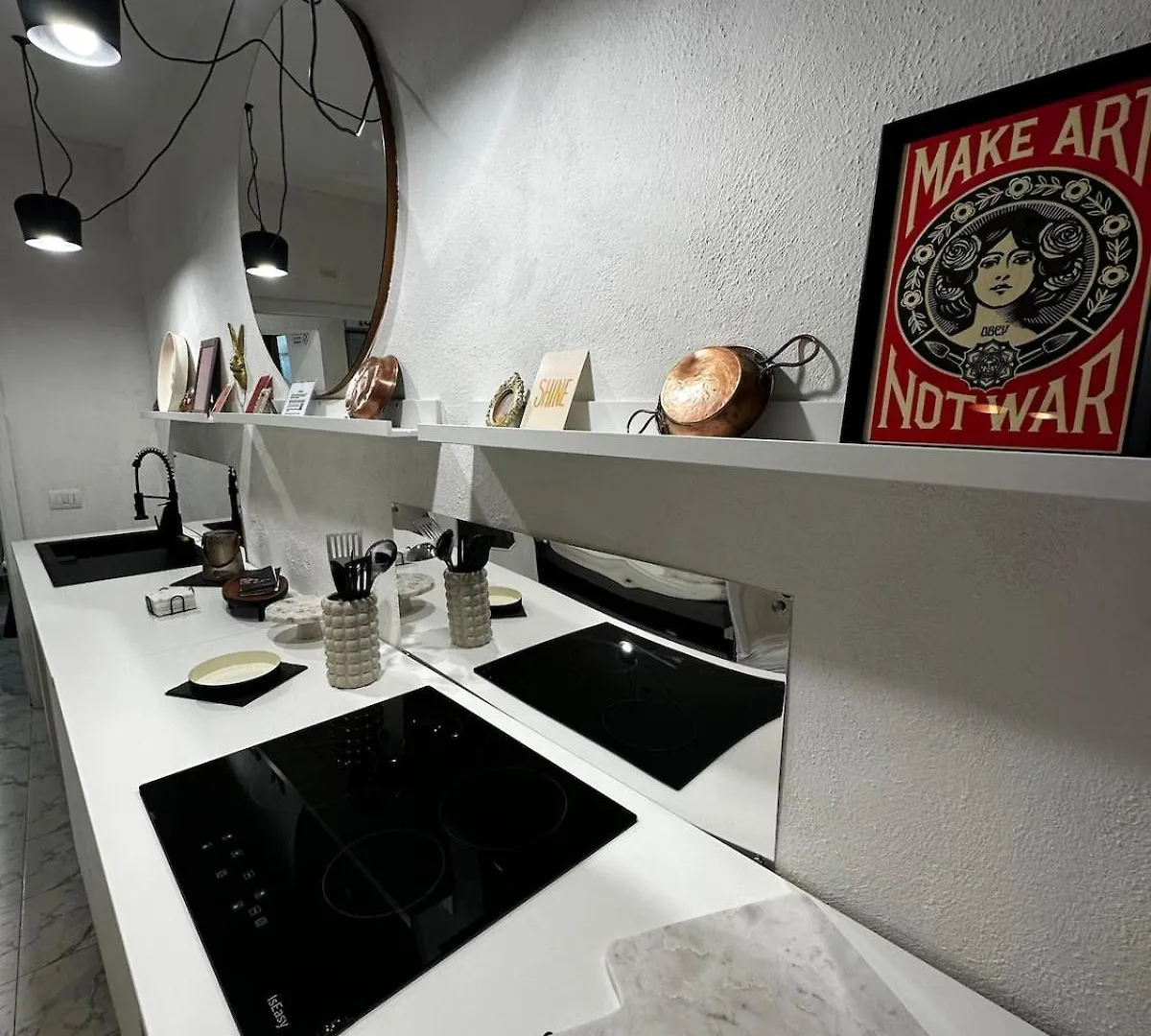 Maiorani 31 Hotel Naples 0*,